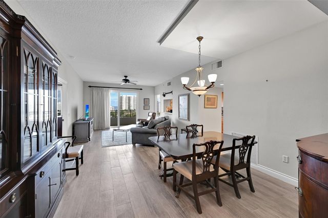 2880 NE 14th Street Causeway 1004, Pompano Beach, FL 33062