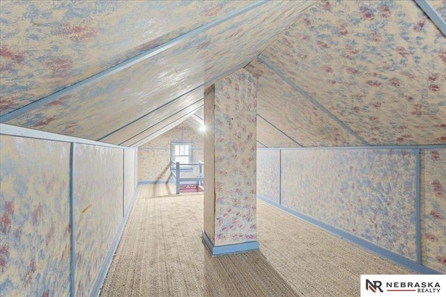 2244 S 33rd Street, Lincoln, NE 68506