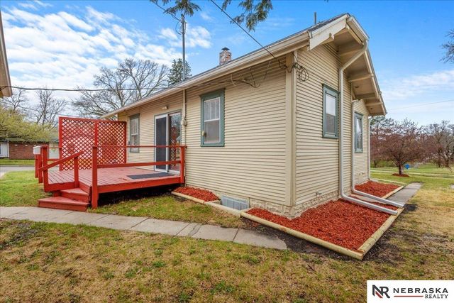 2244 S 33rd Street, Lincoln, NE 68506