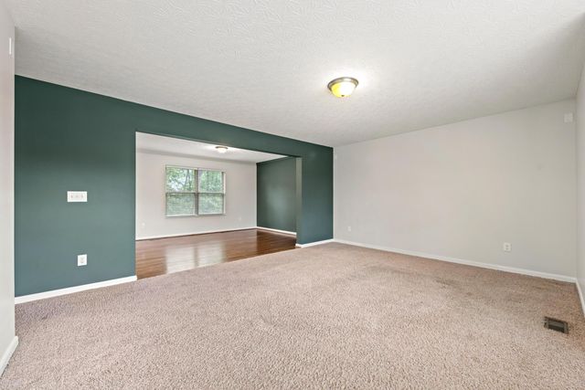 414 Kyles Lane, Fort Wright, KY 41011