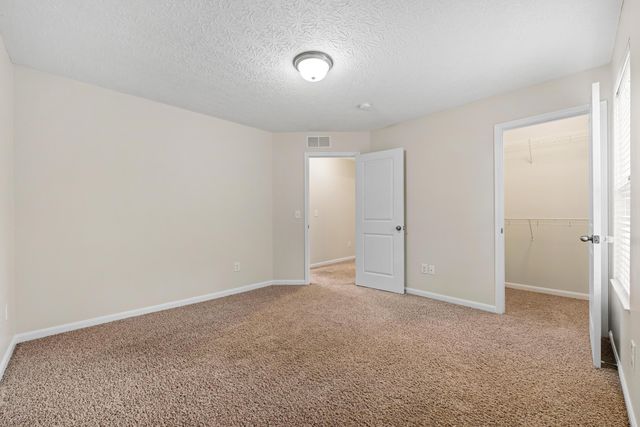 414 Kyles Lane, Fort Wright, KY 41011