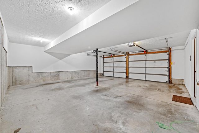 414 Kyles Lane, Fort Wright, KY 41011