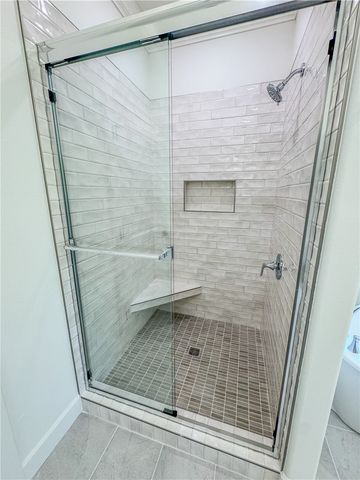 12 Dickenshire Drive, Bella Vista, AR 72714
