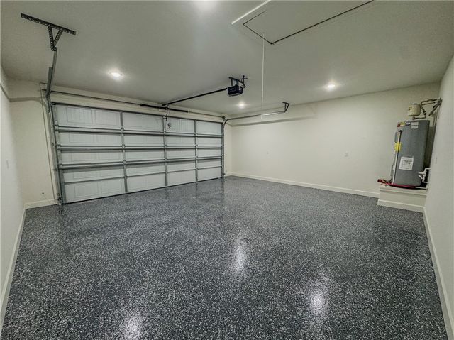 12 Dickenshire Drive, Bella Vista, AR 72714