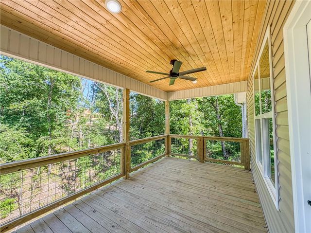 12 Dickenshire Drive, Bella Vista, AR 72714