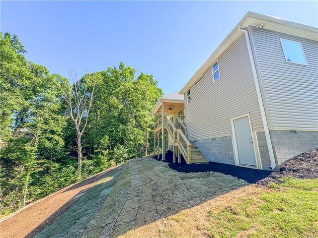 12 Dickenshire Drive, Bella Vista, AR 72714