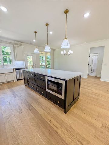 12 Dickenshire Drive, Bella Vista, AR 72714