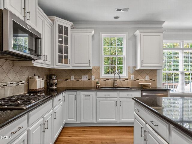 2048 Lazio Lane, Apex, NC 27502