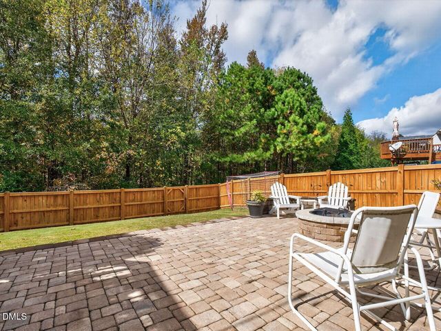 2048 Lazio Lane, Apex, NC 27502