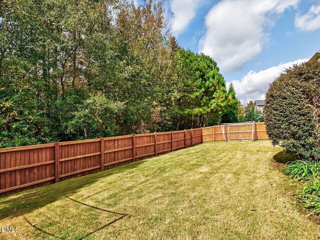 2048 Lazio Lane, Apex, NC 27502