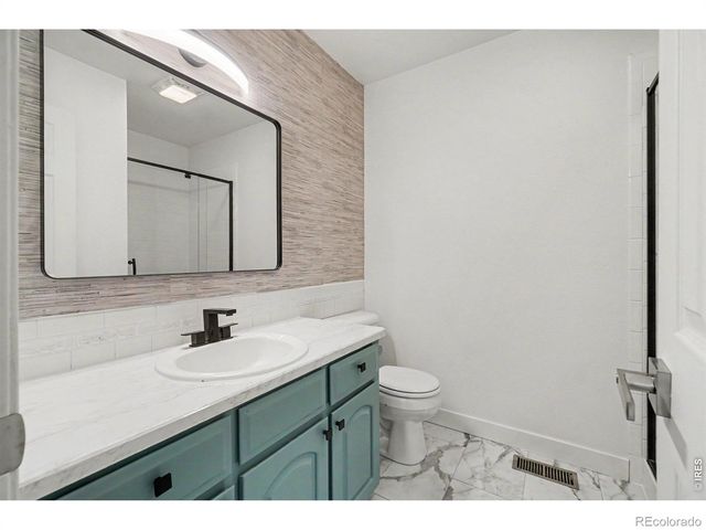 2563 Red River Court, Loveland, CO 80538