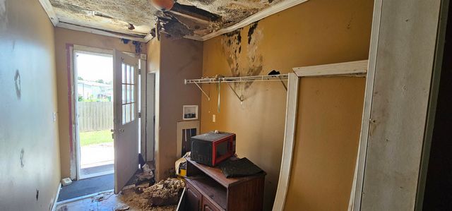 206 Kimino Dr, Gray, LA 70359