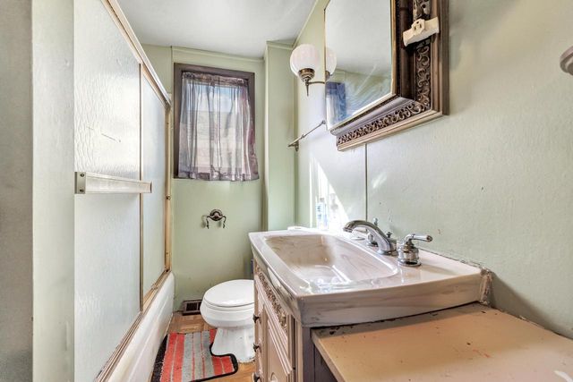 1611 Jackson STREET, Two Rivers, WI 54241