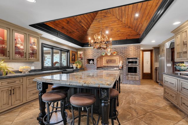 5016 Hillsboro Hwy, Hillsboro, TN 37342