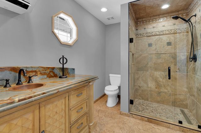 5016 Hillsboro Hwy, Hillsboro, TN 37342