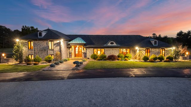 5016 Hillsboro Hwy, Hillsboro, TN 37342