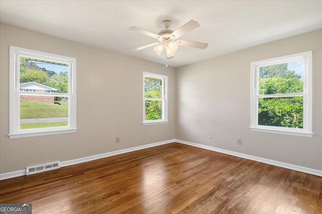 3 Cameo Drive NW, Rome, GA 30165