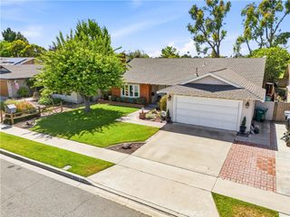 16805 Mount Eden, Fountain Valley, CA 92708