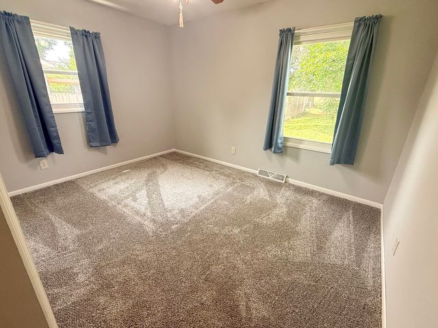 3506 Somerset Drive, Bettendorf, IA 52722