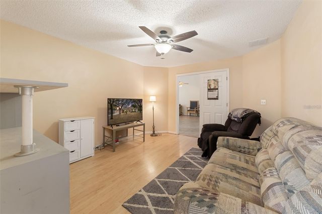 2256 LAKE POINTE CIRCLE, Leesburg, FL 34748