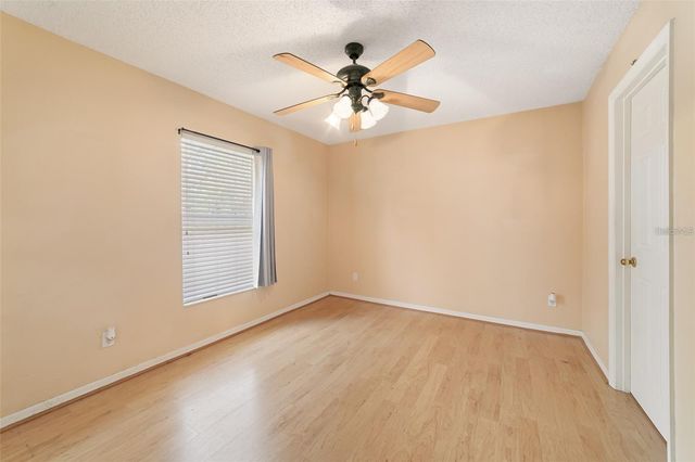 2256 LAKE POINTE CIRCLE, Leesburg, FL 34748