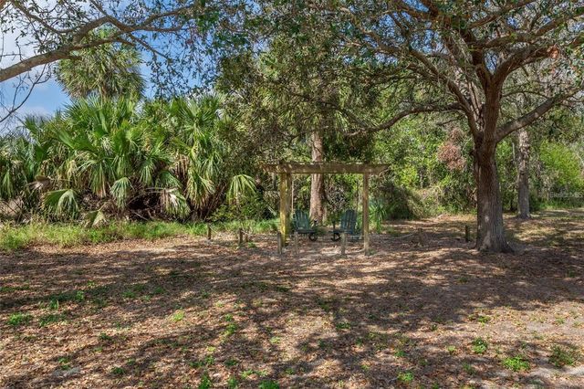 2256 LAKE POINTE CIRCLE, Leesburg, FL 34748