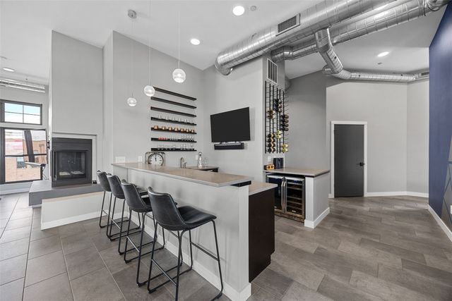 420 12th Ave SE 400, Cedar Rapids, IA 52401