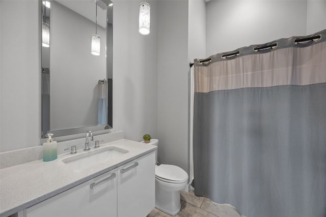 420 12th Ave SE 400, Cedar Rapids, IA 52401