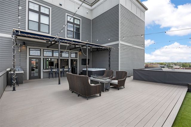 420 12th Ave SE 400, Cedar Rapids, IA 52401