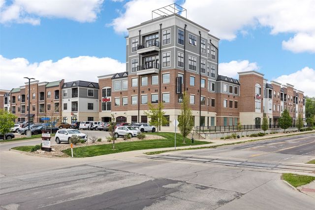 420 12th Ave SE 400, Cedar Rapids, IA 52401