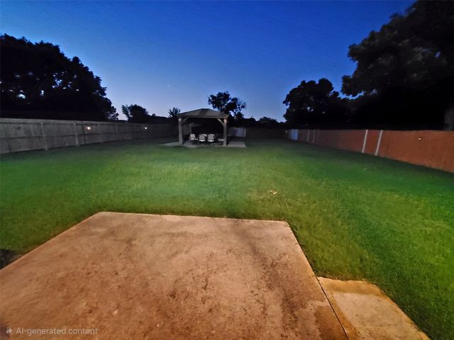 1024 Fair Oaks Drive, Grand Prairie, TX 75052