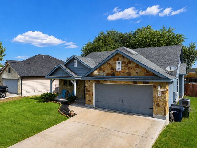 208 Cailin CT, Burnet, TX 78611