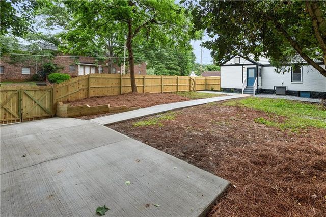 1283 Beecher SW Street, Atlanta, GA 30310