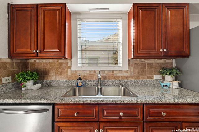 200 Frost, San Antonio, TX 78201