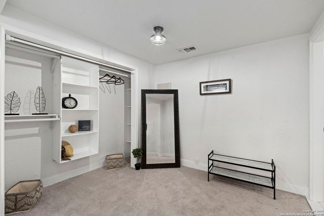 200 Frost, San Antonio, TX 78201