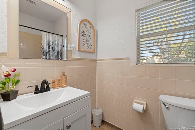 200 Frost, San Antonio, TX 78201