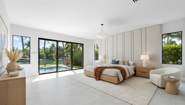 550 S Shore Dr, Miami Beach, FL 33141