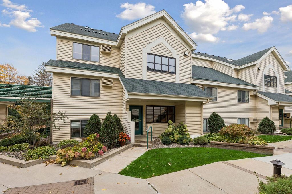 7610 York Avenue S 3109, Edina, MN 55435 — exterior