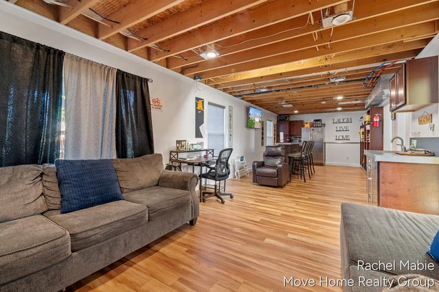 5114 Taylor Ridge Drive Se, City Of Kentwood, MI 49512