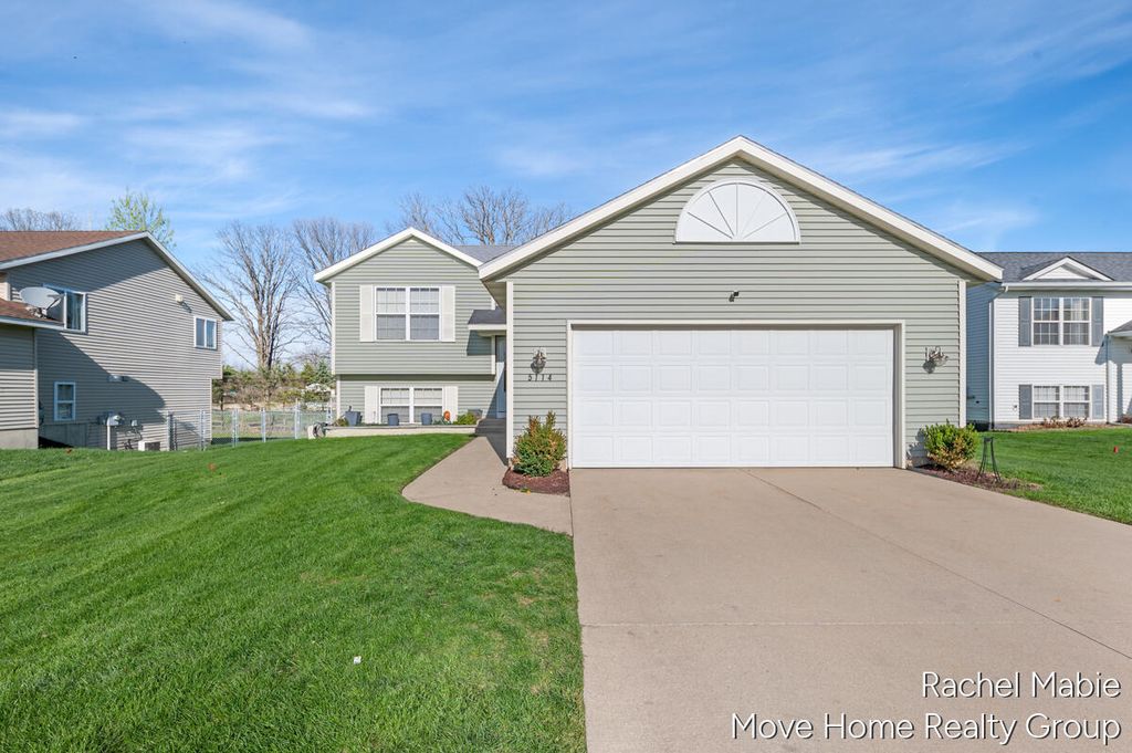 5114 Taylor Ridge Drive Se, City Of Kentwood, MI 49512