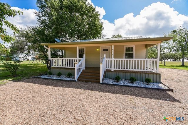 1678 Bayview Drive, Palacios, TX 77465