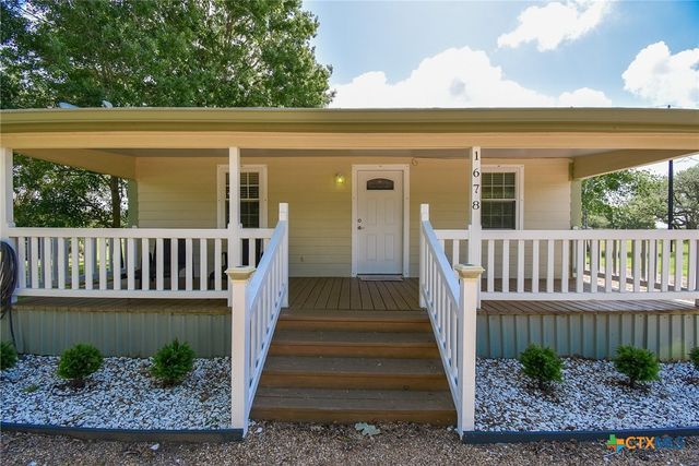 1678 Bayview Drive, Palacios, TX 77465