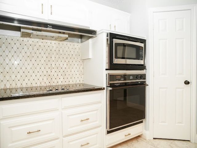 6732 Coach House Lane, Plano, TX 75023