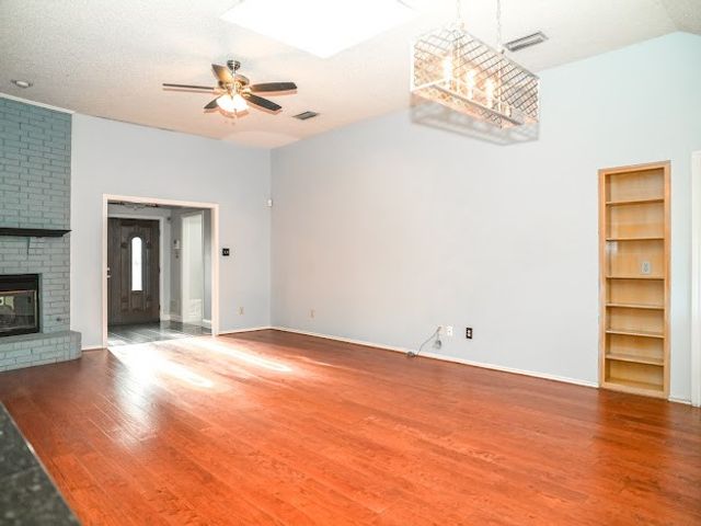 6732 Coach House Lane, Plano, TX 75023