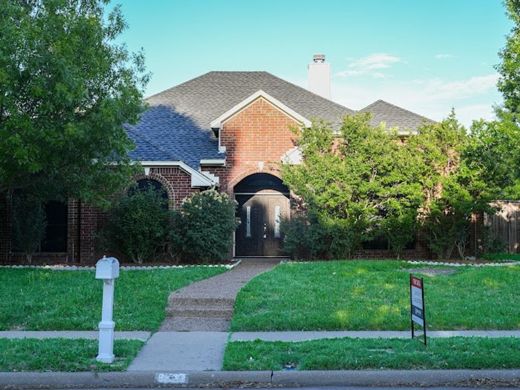 6732 Coach House Lane, Plano, TX 75023