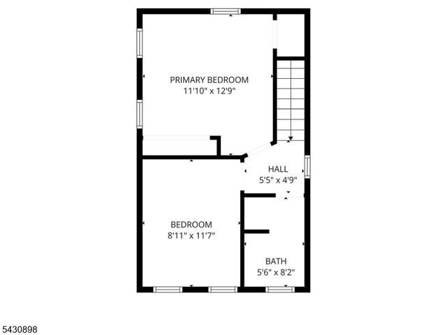 632 Millers Ln, Rahway City, NJ 07065