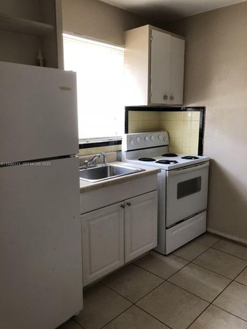 1915 Fletcher Street W2, Hollywood, FL 33020