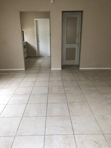 1915 Fletcher Street W2, Hollywood, FL 33020