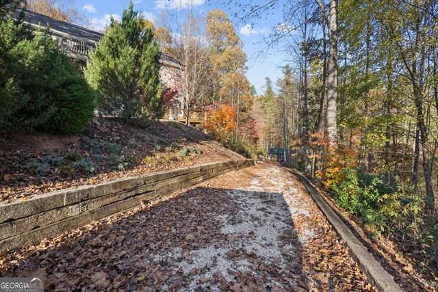 174 Bell Colony Road, Dillard, GA 30537