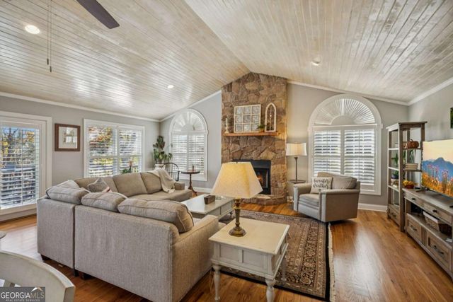 174 Bell Colony Road, Dillard, GA 30537